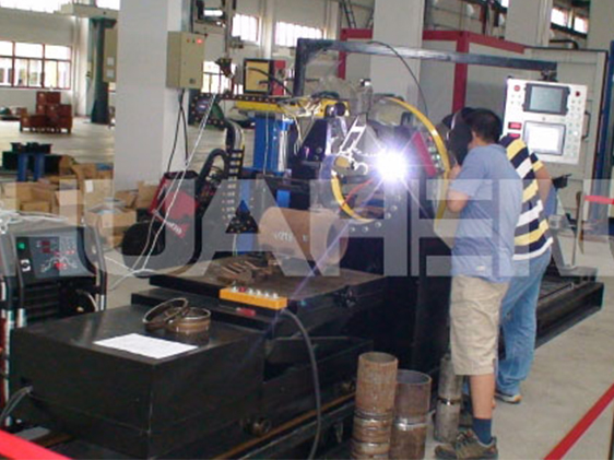 Pipeline Work Station